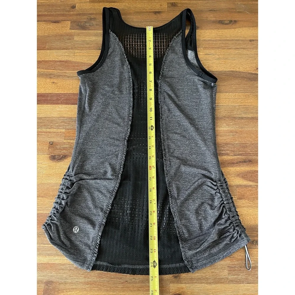 Lululemon Run Black Tie and Fly‎ Ruched Sides Tank Never Worn Size 2 - Picture 12 of 16